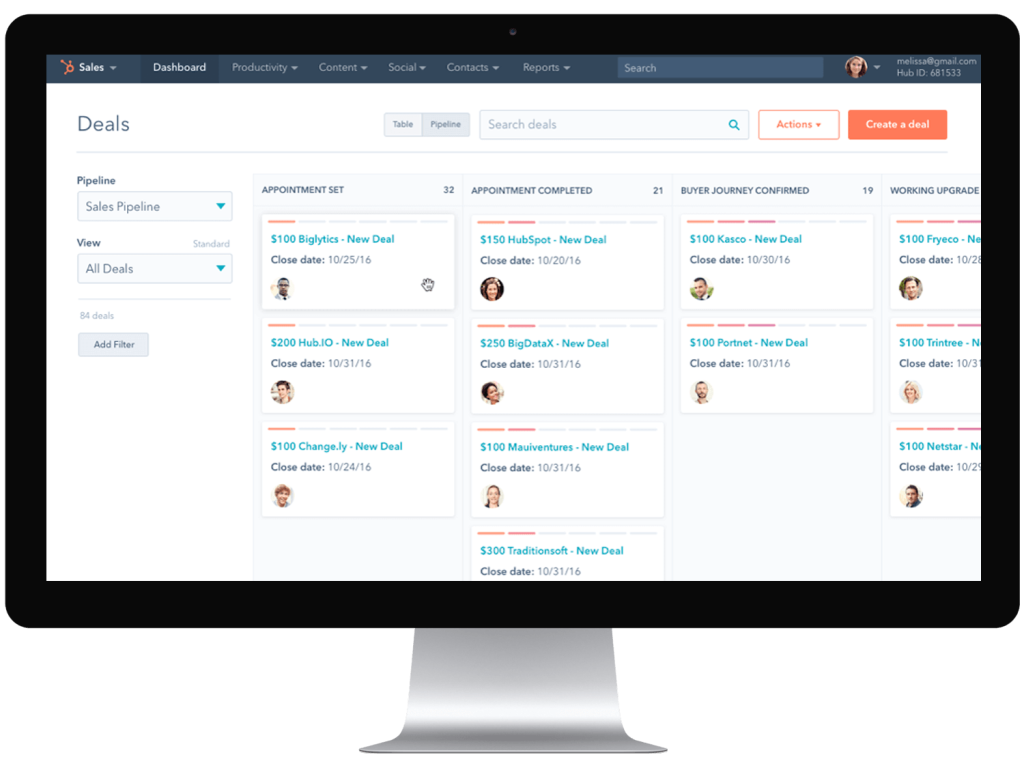 HubSpot CRM